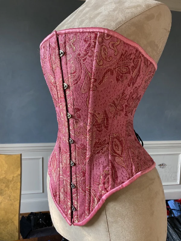 Corset with front clasps-Historical pattern Edwardian overbust corset from pink brocade. Steelbone wedding corset