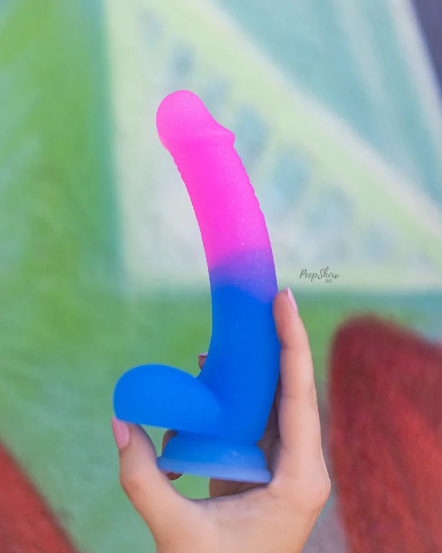 dildo expert manuals-Avant Chasing Sunsets - Silicone Dildo with Suction Cup