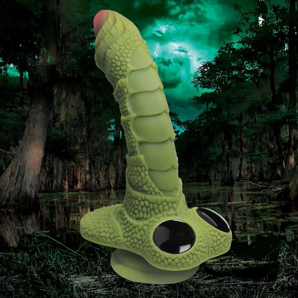 dildo texture tutorials-Creature Cocks Swamp Monster Scaly Silicone Dildo