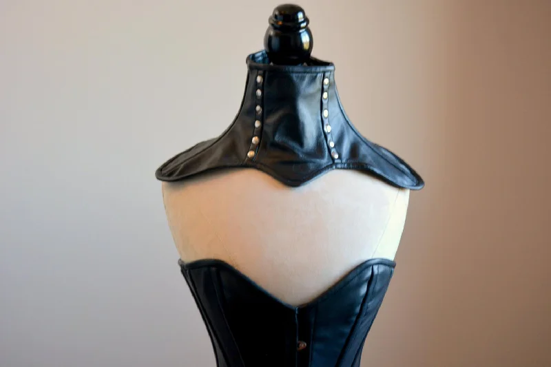 Corset for steampunk prom-A real leather corsetted collar laced at the back, different colors available. Gothic, bdsm, vintage, burlesque, pinup, steampunk, prom